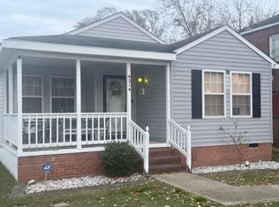 4314 Roanoke Ave, Newport News, VA 23607