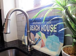 66 Ocean View Ave, Swansea, MA 02777