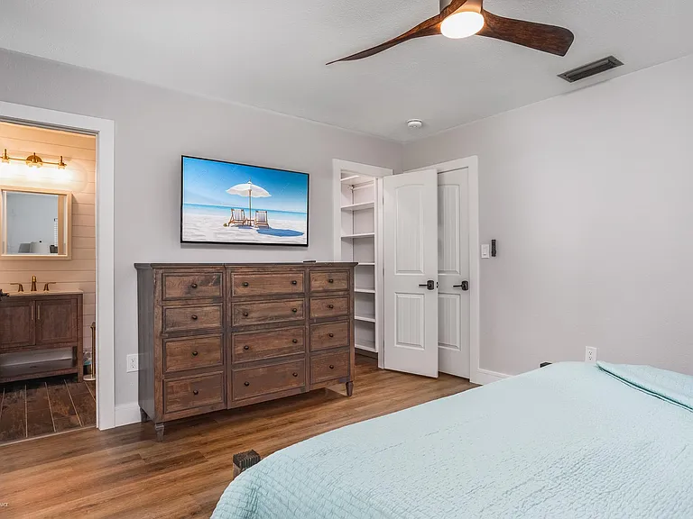 2256 Constitution Blvd — Photo 15