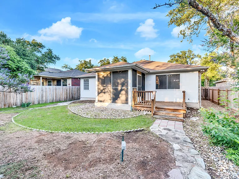 3438 Flowstone Ln — Photo 9