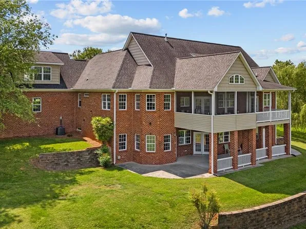 139 Cornwallis Dr, Mocksville, NC 27028