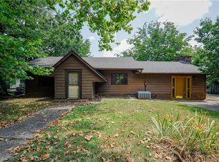 2801 S 16th St, Fort Smith, AR 72901