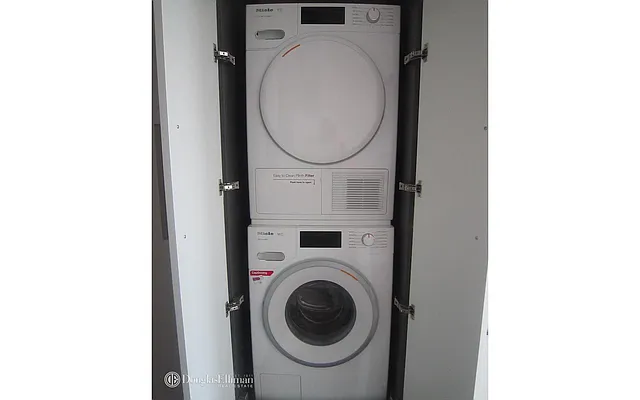 Rented by Douglas Elliman | media 28