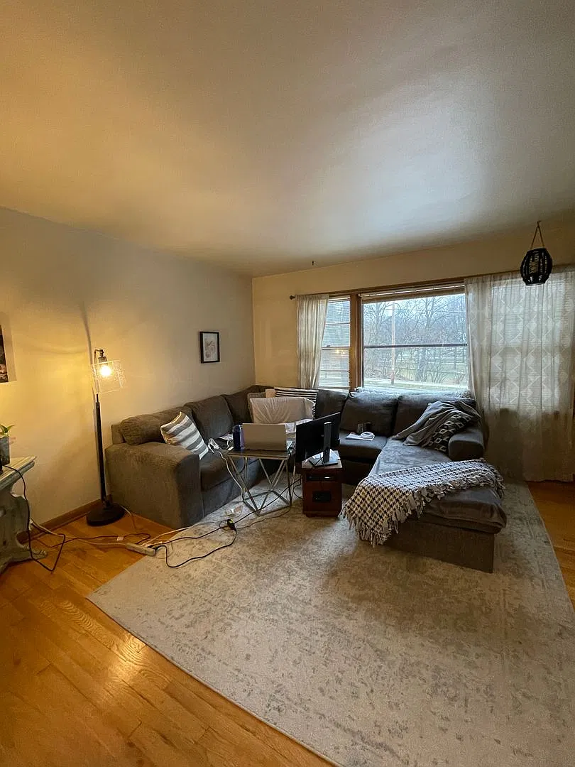 6225 Milwaukee Ave. — Photo 2