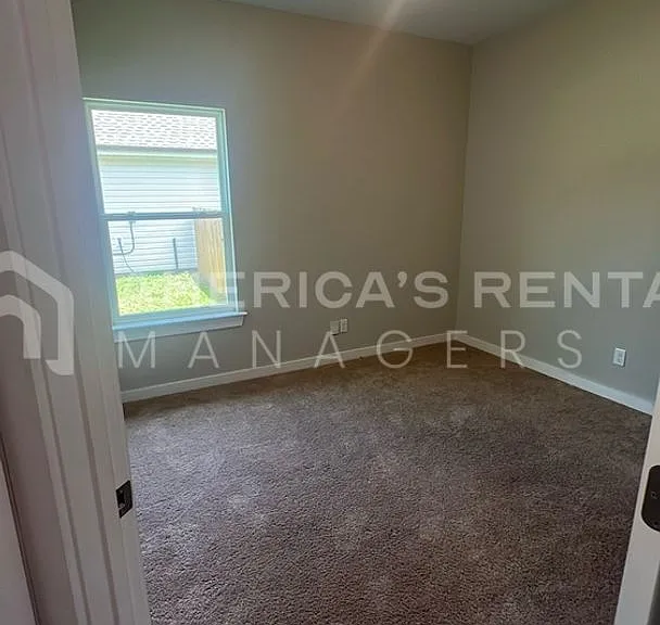 306 Kennesaw Ave — Photo 21