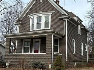 303 Oak St, Valparaiso, IN 46383