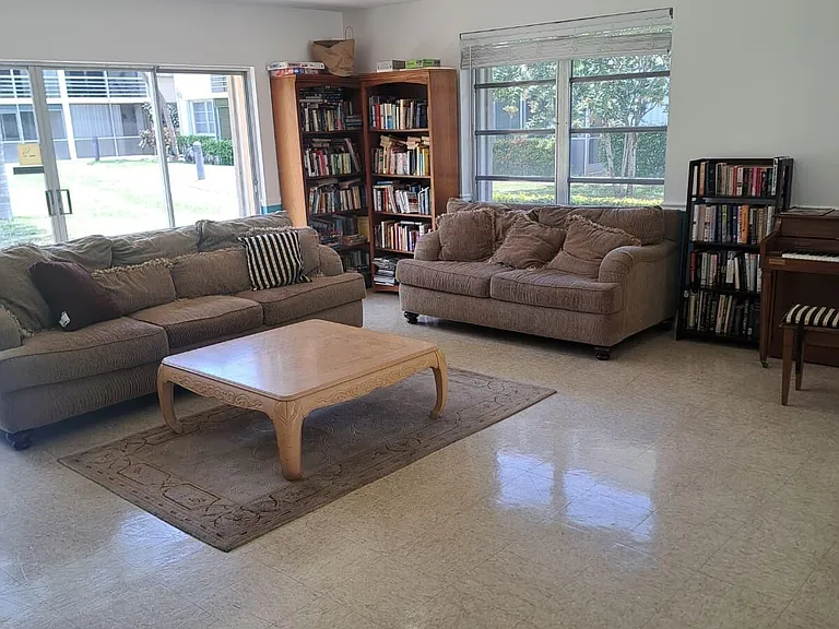 4502 N Federal Hwy #231D — Photo 31