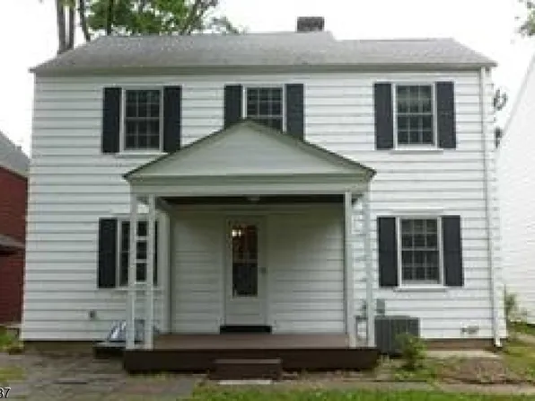 5 Aberdeen Pl, Fair Lawn Boro, NJ 07410