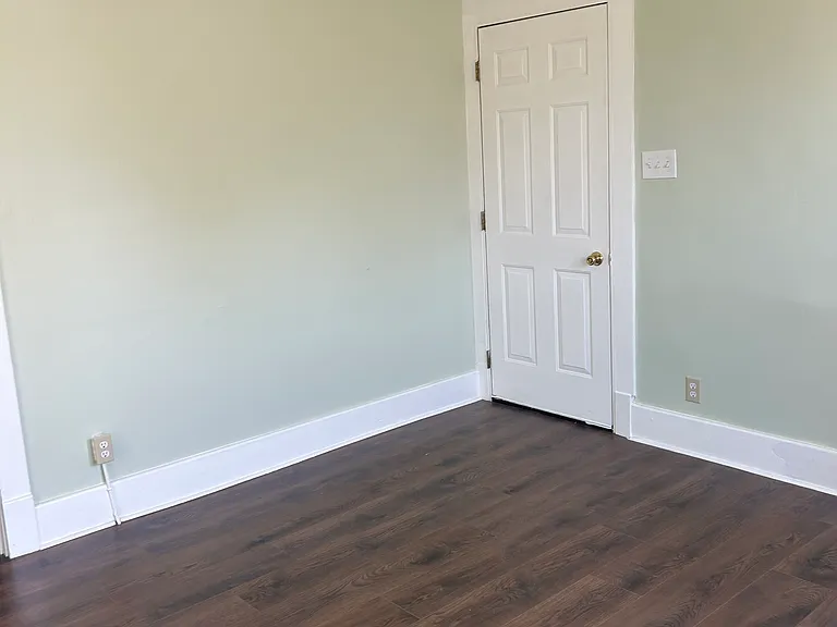 14 Mariemont Ave #3 — Photo 8