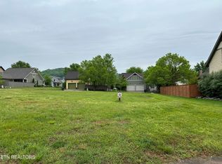 309 Wildcat Run Dr, Loudon, TN 37774