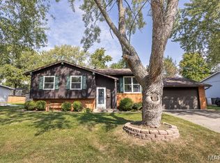 1412 Princeton Dr, O Fallon, IL 62269