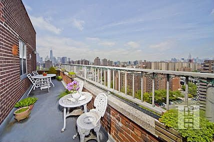 1st image of 573 Grand St APT D2005