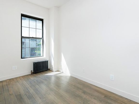5th image of 678 Franklin Ave #2A