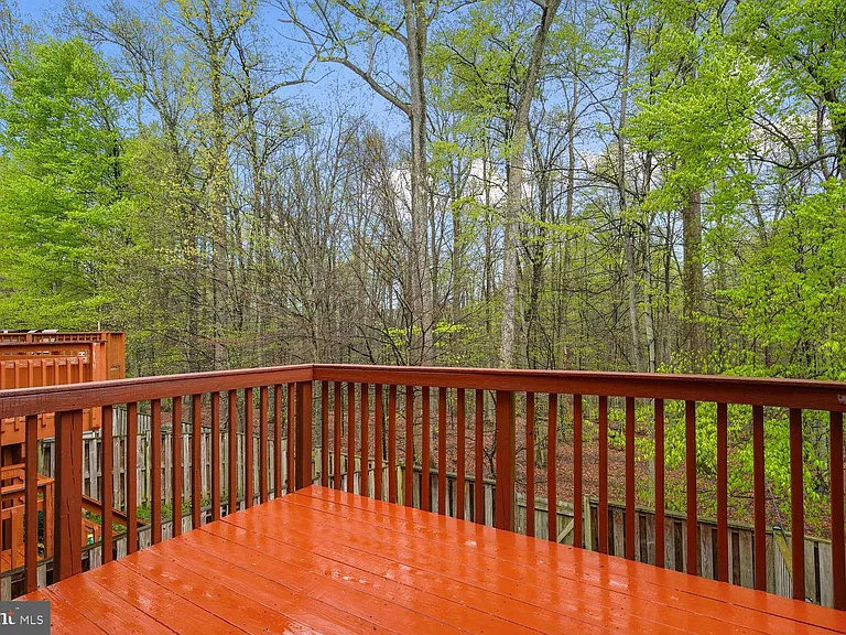19421 Rayfield Dr — Photo 15
