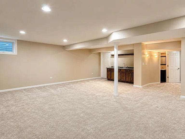 3108 Reflection Dr — Photo 17