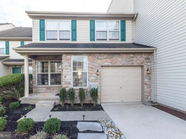 5087 Beacon Hill Ct, Doylestown, PA 18902
