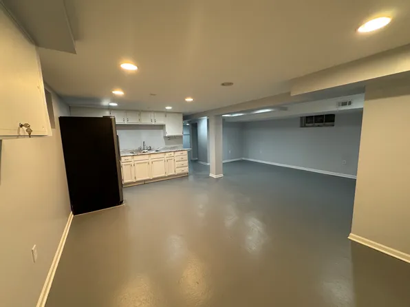 6036 S Kenneth Ave, Chicago, IL 60629