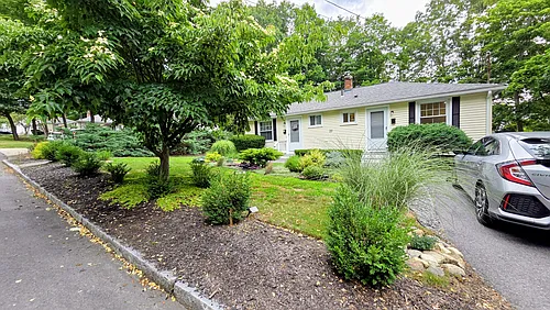 20 Scenic Dr #B Photo 1