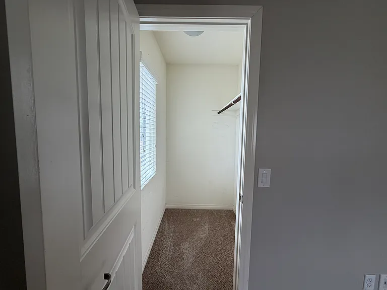13258 Chatham Dr — Photo 21