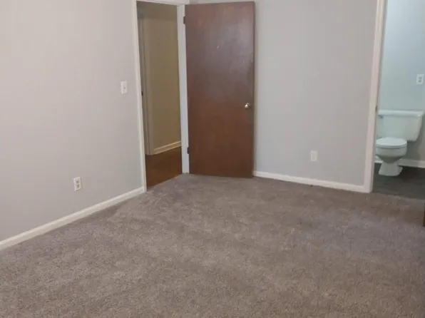 1067 Thelmeta Ave, Chattanooga, TN 37421