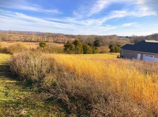 676 Blue Water Dr, Cookeville, TN 38506