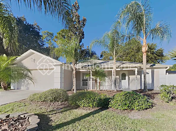 1223 Lornewood Dr, Valrico, FL 33596