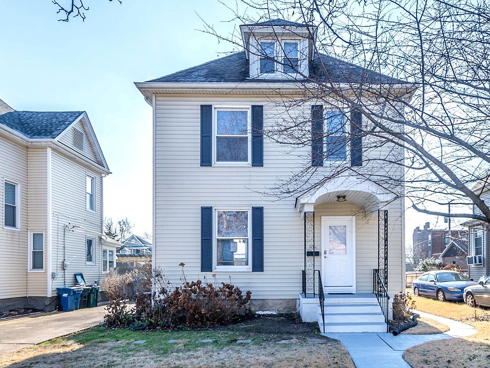 1st image of 7454 Flora Ave
