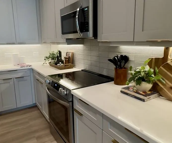 5215 W Tyson Ave — Photo 20