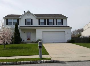 135 Revere Dr, Deptford, NJ 08096