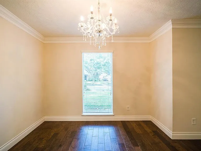 21203 Park Brook Dr — Photo 10