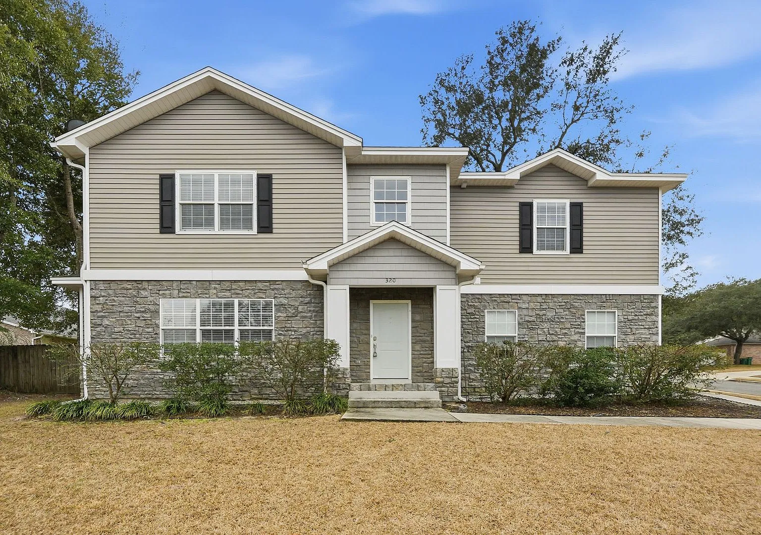 2-Story Charmer in the Heart of Niceville! — Photo 1