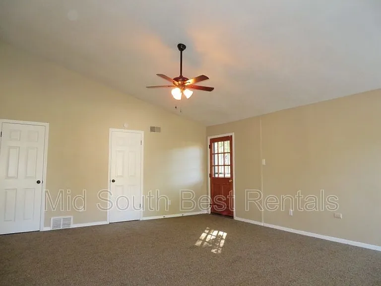 5445 Flowering Peach Dr — Photo 4