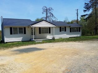 8242 Red House Rd, Phenix, VA 23959