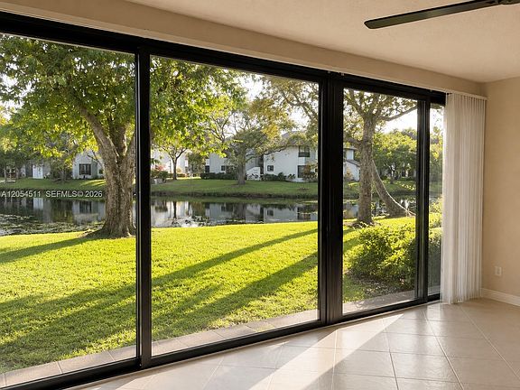 3rd image of 3899 Carambola Cir N #29126