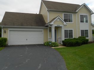 39310 N Melbourne Ct, Beach Park, IL 60083