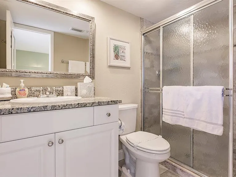 1125 W Peppertree Dr #605 — Photo 23