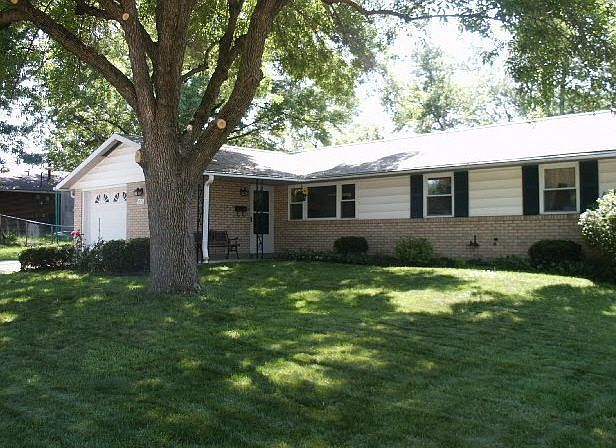 1st image of 1673 Parkinson Dr