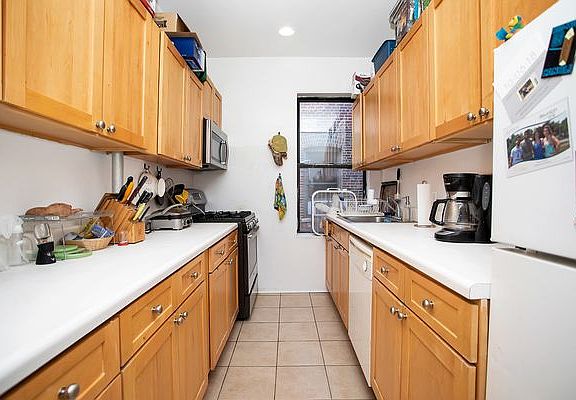 4th image of 341 St Nicholas Ave APT 67