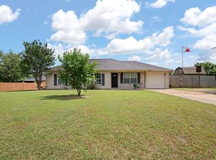 1105 Ashwood Ct, Cleburne, TX 76033