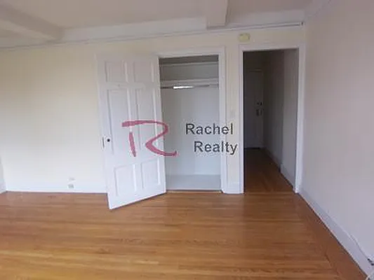 Rented by Rachel Realty | media 34