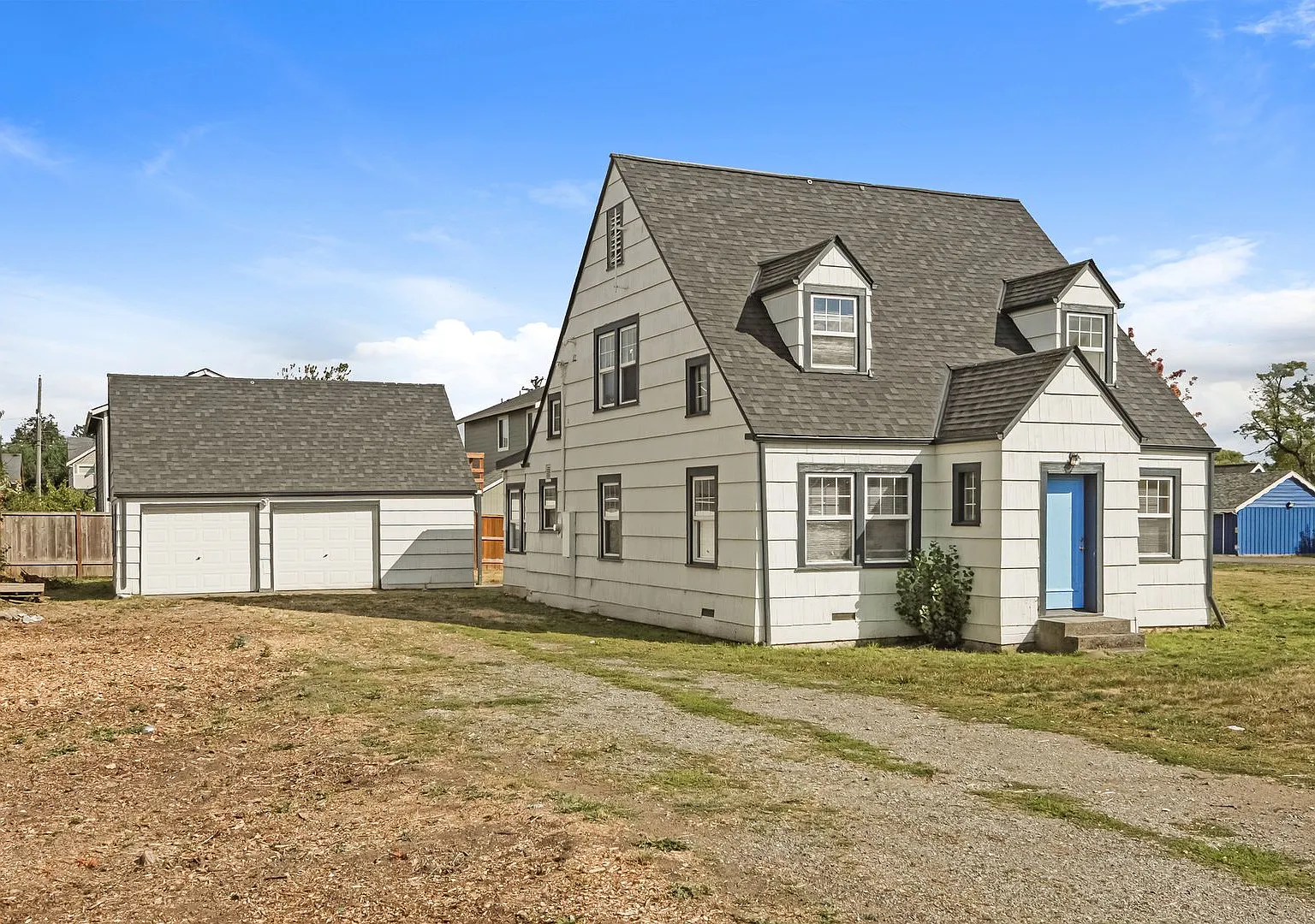 Comfortable 4-Bedroom Tacoma Home Near Local Amenities — Photo 1