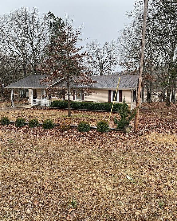 1st image of 517 W Tri Lakes Dr