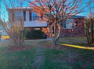 907 Pleasant St, Richmond, VA 23223