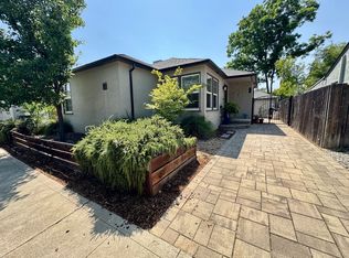 2240 33rd St, Sacramento, CA