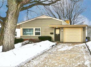 1116 Oregon St, Racine, WI 53405