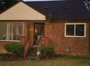 1049 Eastwood St, Inkster, MI 48141