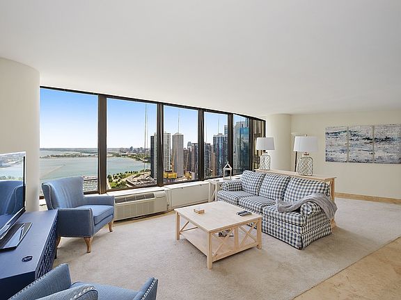 5th image of 505 N Lake Shore Dr APT 4309