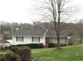 3448 Shadowlawn Dr, Chattanooga, TN 37412