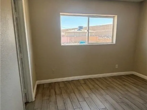 Wilson Ave- 718, 718 W Wilson Ave #104, Las Vegas, NV 89106