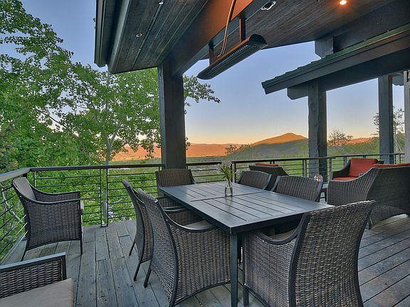 4th image of 4665 McKinney Ct